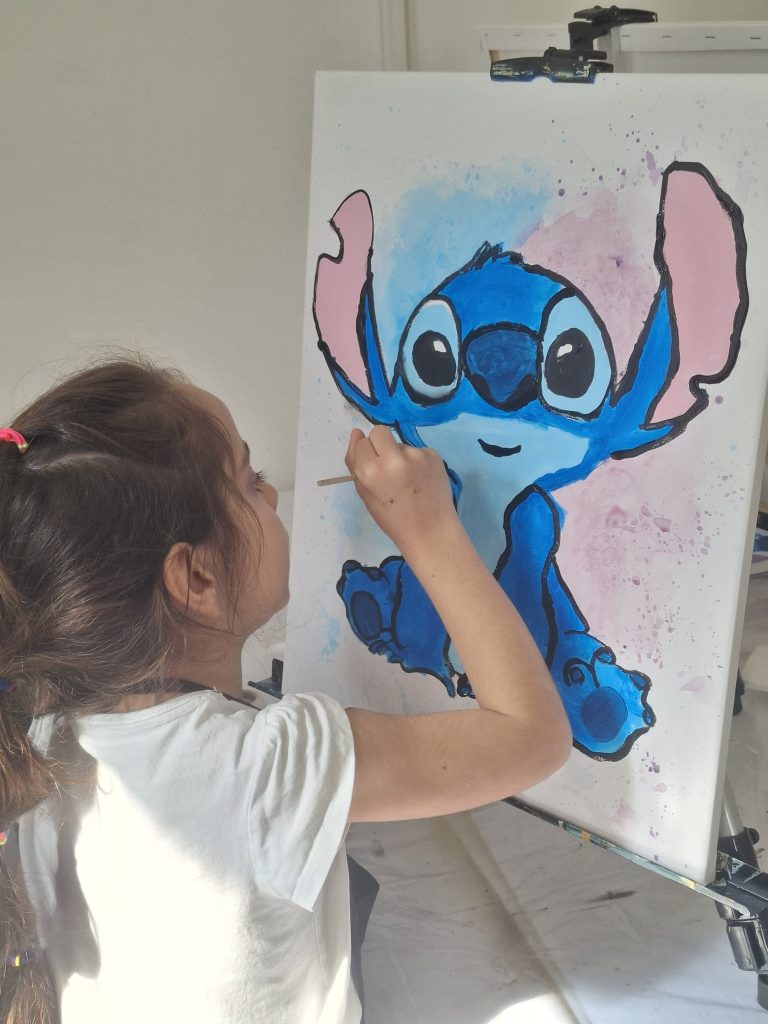 Stitch élményfestés – 2026.03.14. – TiaDor Stúdió