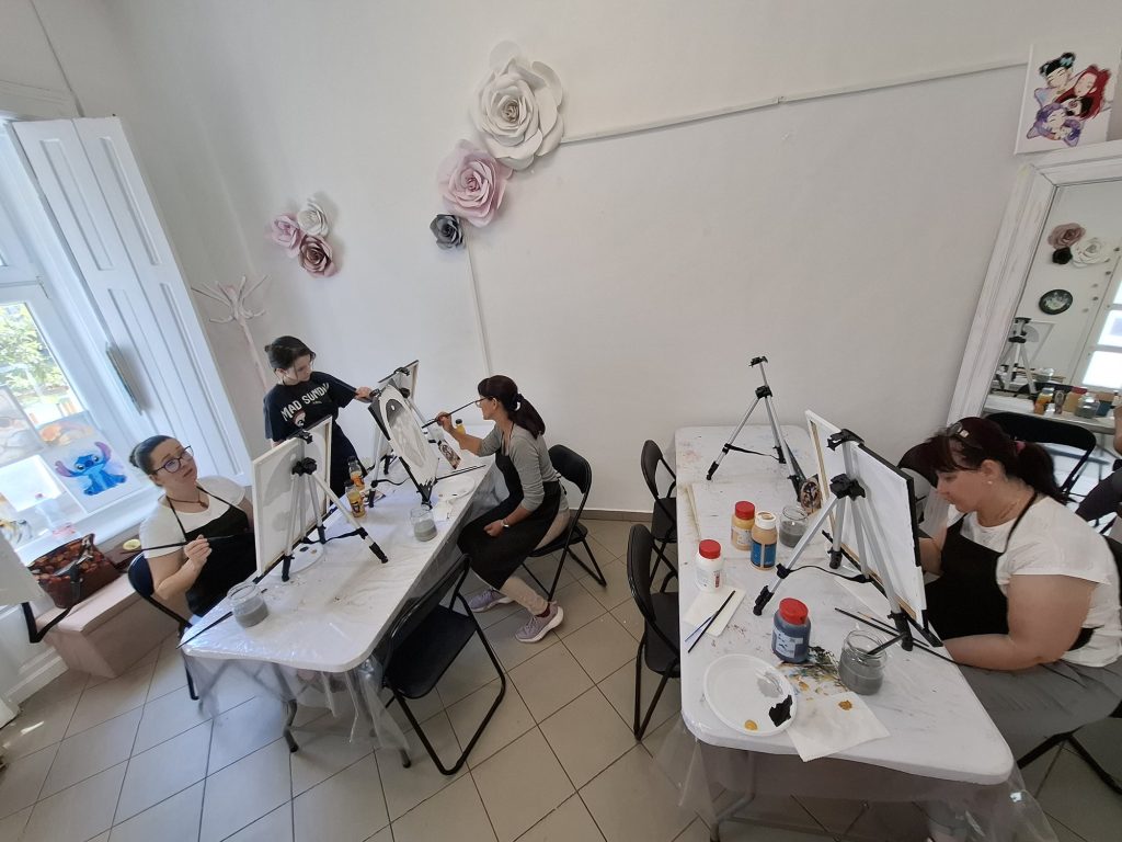 Az arany Hold leánya élményfestés – 2026.05.10. – TiaDor Stúdió